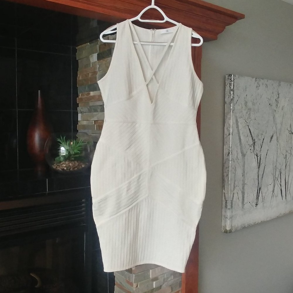 MISSGUIDED premium bandage dress